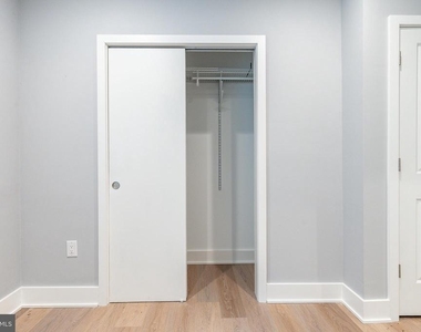 2821 Livingston Street - Photo Thumbnail 14