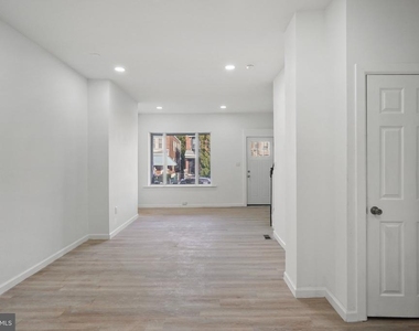 1544 N 62nd Street - Photo Thumbnail 7