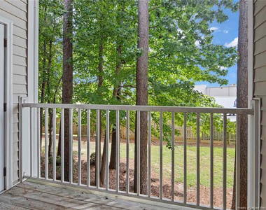 635 Marshtree Lane - Photo Thumbnail 9
