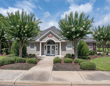 635 Marshtree Lane - Photo Thumbnail 11