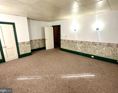4576 Lemar Road - Photo Thumbnail 8