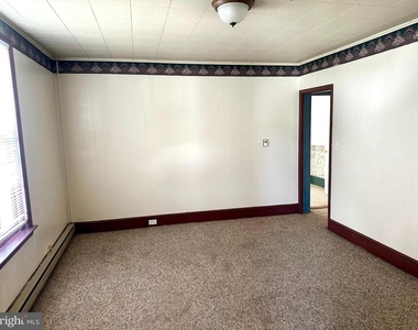 4576 Lemar Road - Photo Thumbnail 9