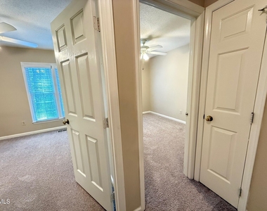 120 Greenmont Lane - Photo Thumbnail 15