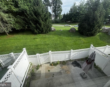 102 Wellington Park Drive Drive - Photo Thumbnail 24