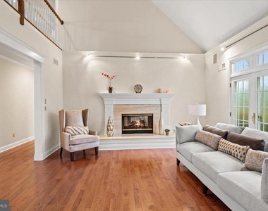 12 Windermere Way - Photo Thumbnail 12