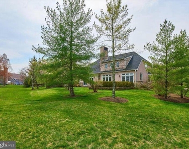 12 Windermere Way - Photo Thumbnail 38