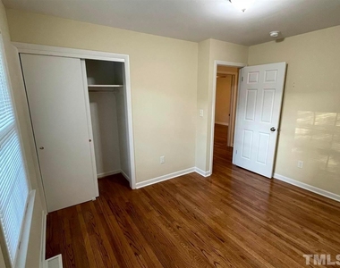 406 Bryan Street - Photo Thumbnail 18