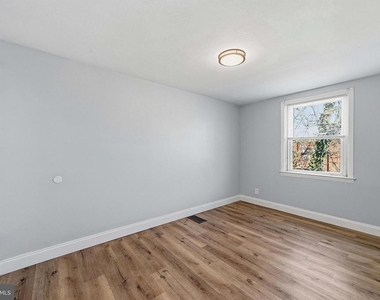 1063 S Merrimac Road - Photo Thumbnail 12