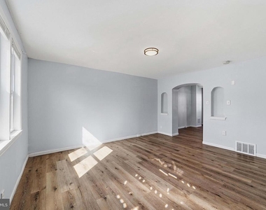 1063 S Merrimac Road - Photo Thumbnail 2