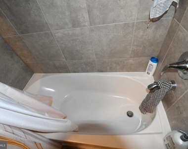 5937 Northwest Drive - Photo Thumbnail 7
