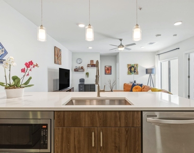 2213 Poquito St - Photo Thumbnail 16