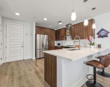 2213 Poquito St - Photo Thumbnail 11