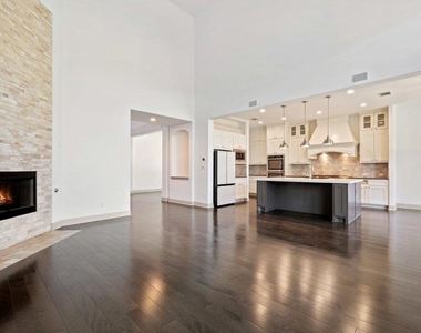 16724 Cory Cactus Dr - Photo Thumbnail 13
