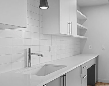 4004 Banister Ln - Photo Thumbnail 15