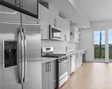 4004 Banister Ln - Photo Thumbnail 10