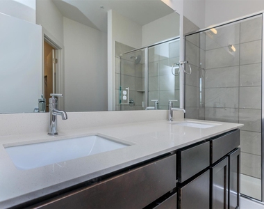 428 Ozark Trail Trl - Photo Thumbnail 8
