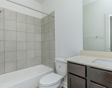 428 Ozark Trail Trl - Photo Thumbnail 14