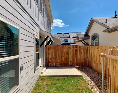 11806 Bracco Dr - Photo Thumbnail 21