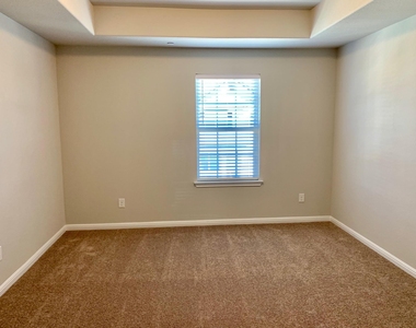 11806 Bracco Dr - Photo Thumbnail 12