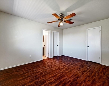 11724 Gemmer St - Photo Thumbnail 19