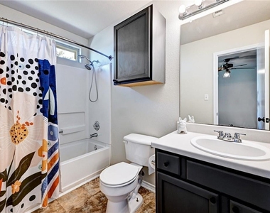 11724 Gemmer St - Photo Thumbnail 13