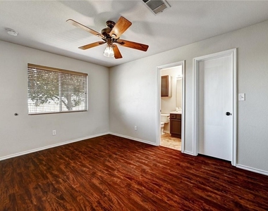11724 Gemmer St - Photo Thumbnail 18
