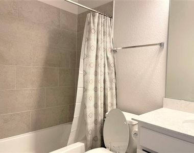 156 Santa Maria St - Photo Thumbnail 26