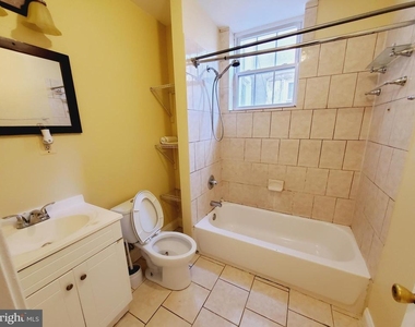 1624 Gwynns Falls Parkway - Photo Thumbnail 10