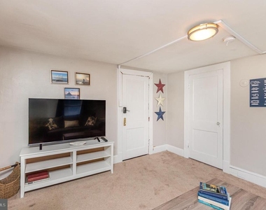 126 Prince George Street - Photo Thumbnail 1