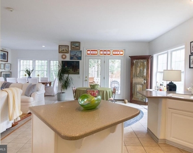 32814 Greens Way - Photo Thumbnail 10