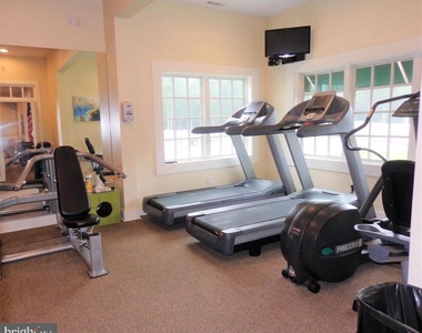 32814 Greens Way - Photo Thumbnail 43