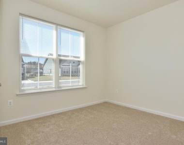 24700 Michael Isler Avenue - Photo Thumbnail 16