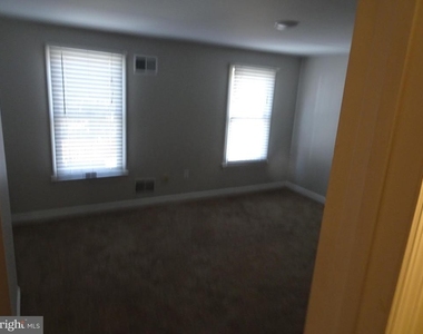 213 Second Street - Photo Thumbnail 8