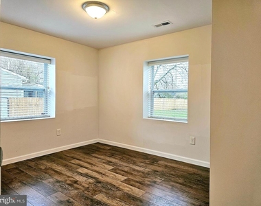 143 Mitscher Road - Photo Thumbnail 14