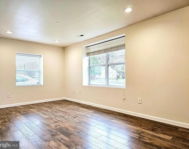 143 Mitscher Road - Photo Thumbnail 9