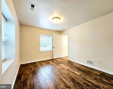 143 Mitscher Road - Photo Thumbnail 13