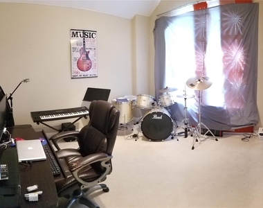 3746 Gentle Winds Ln - Photo Thumbnail 17