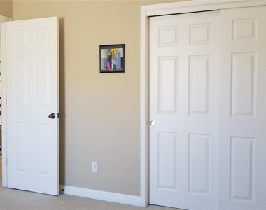 3746 Gentle Winds Ln - Photo Thumbnail 12