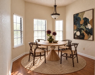 117 Quail Cv - Photo Thumbnail 8