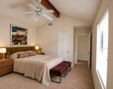 117 Quail Cv - Photo Thumbnail 5