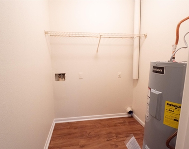 117 Quail Cv - Photo Thumbnail 15