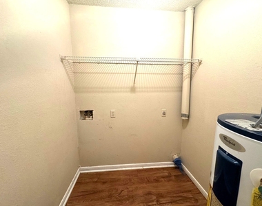 117 Quail Cv - Photo Thumbnail 7