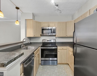 1230 23rd Street Nw - Photo Thumbnail 4