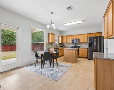 13504 Richard Nixon St - Photo Thumbnail 22