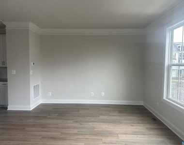 2024 Calico Ct - Photo Thumbnail 18