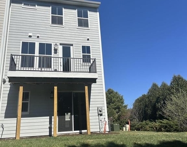2024 Calico Ct - Photo Thumbnail 2