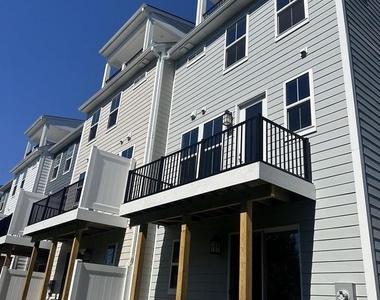 2024 Calico Ct - Photo Thumbnail 3