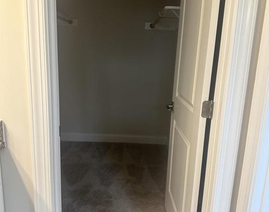 2024 Calico Ct - Photo Thumbnail 14