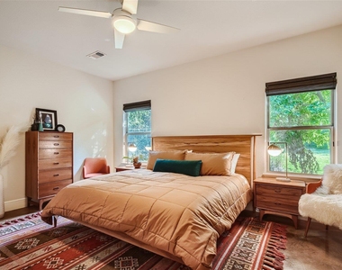 21825 Briarcliff Dr - Photo Thumbnail 9