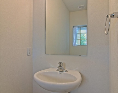 555 White Steppe Way - Photo Thumbnail 18